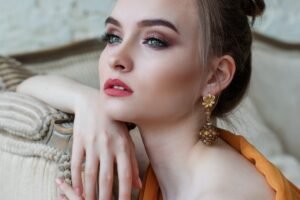 INFLUENCE OF WESTERN WEAR